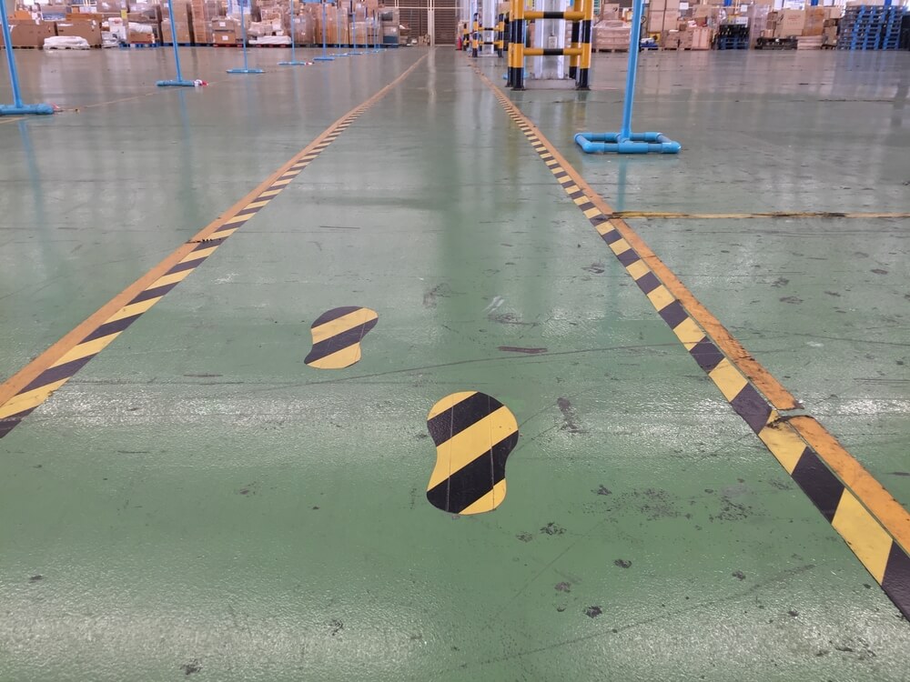 warehouse-organization-floor-tape